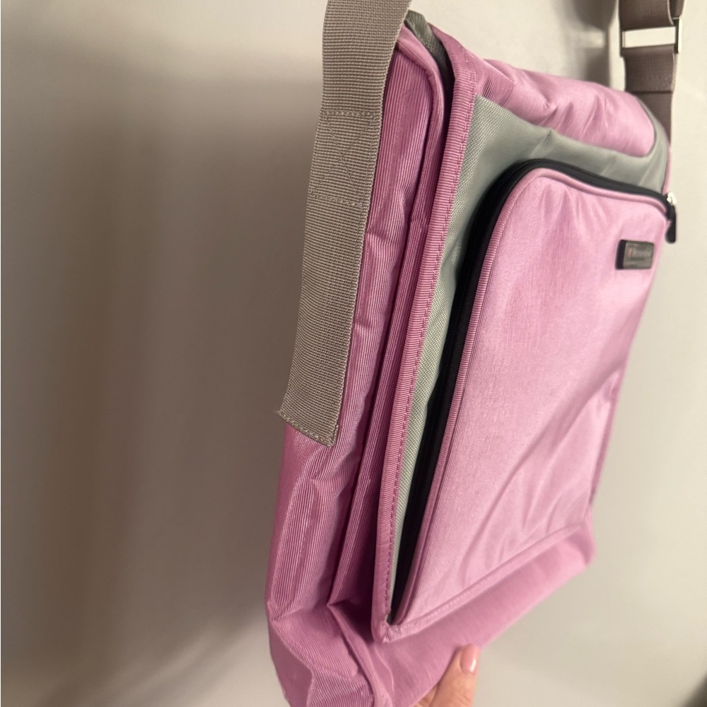 Victorinox Pink & Gray Crossbody Messenger Bag Adjustable Strap - Picture 7 of 10